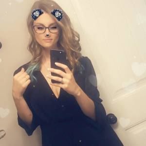 Meet your Posher, Brittney